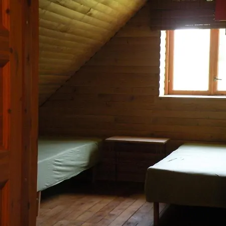 Brvnara Puliste Maja HIIUMAA